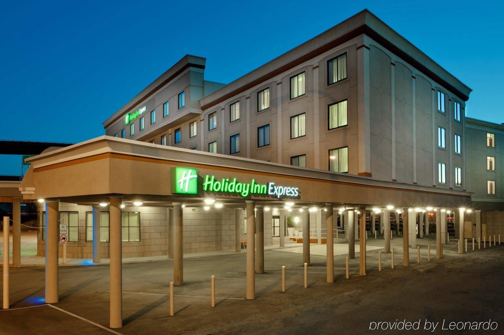 Holiday Inn Express Albany Downtown, An Ihg Hotel מראה חיצוני תמונה